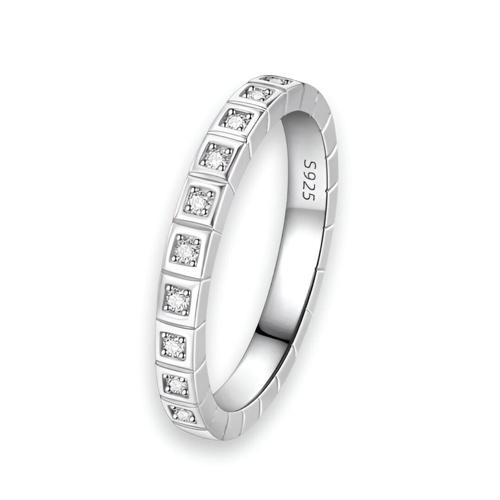 Radiant Promise Eternity Ring MG ESSENCE