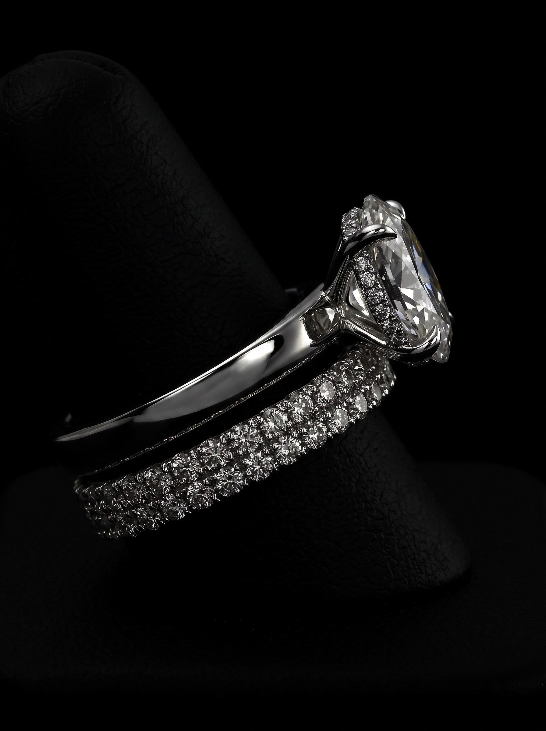 3.0CT Oval-Cut Moissanite · Hidden Halo Solitaire · 3.5mm Band · Double-Row Pavé Band · Sterling Silver / White Gold