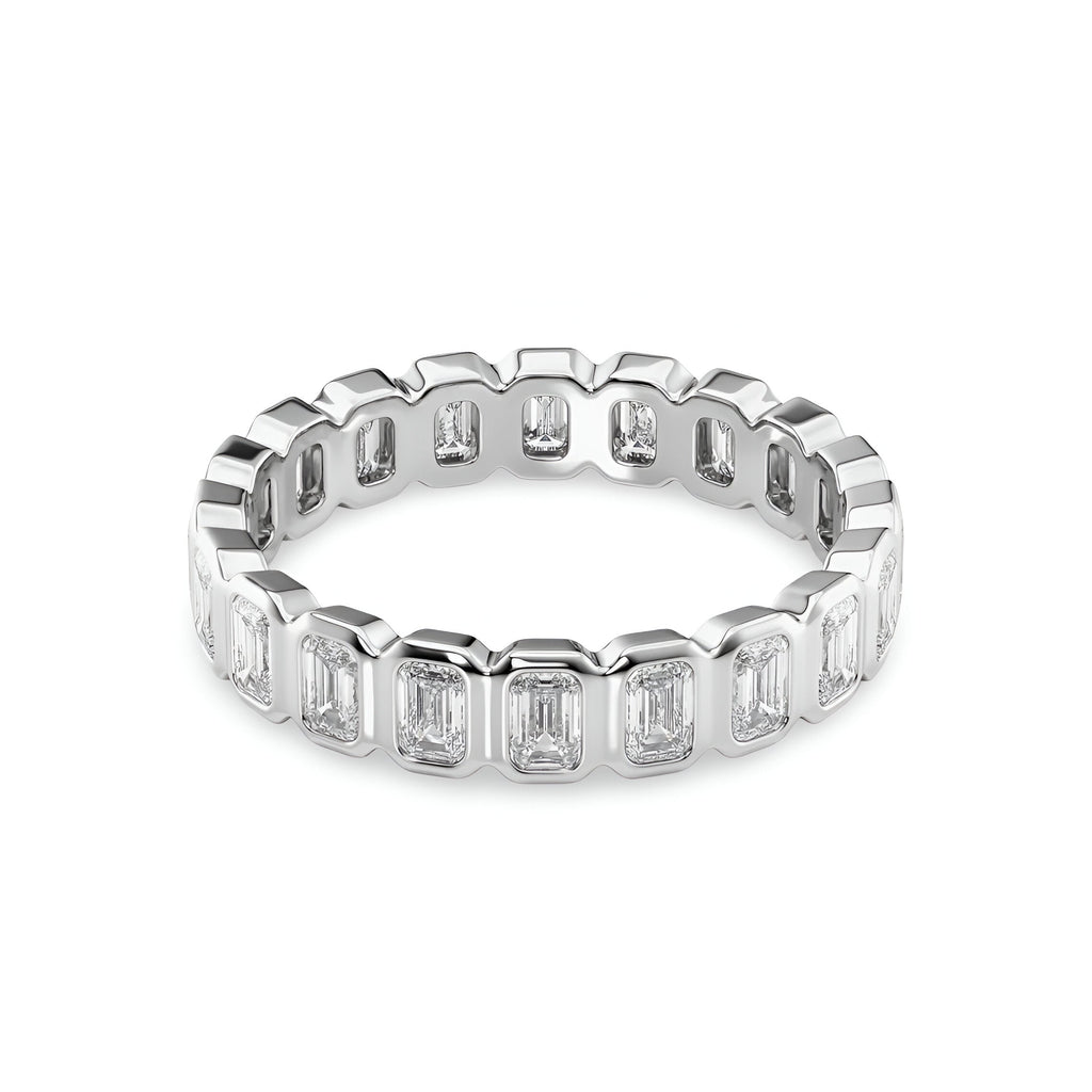 The Eternal Radiance™ Emerald Cut Moissanite Band MG ESSENCE