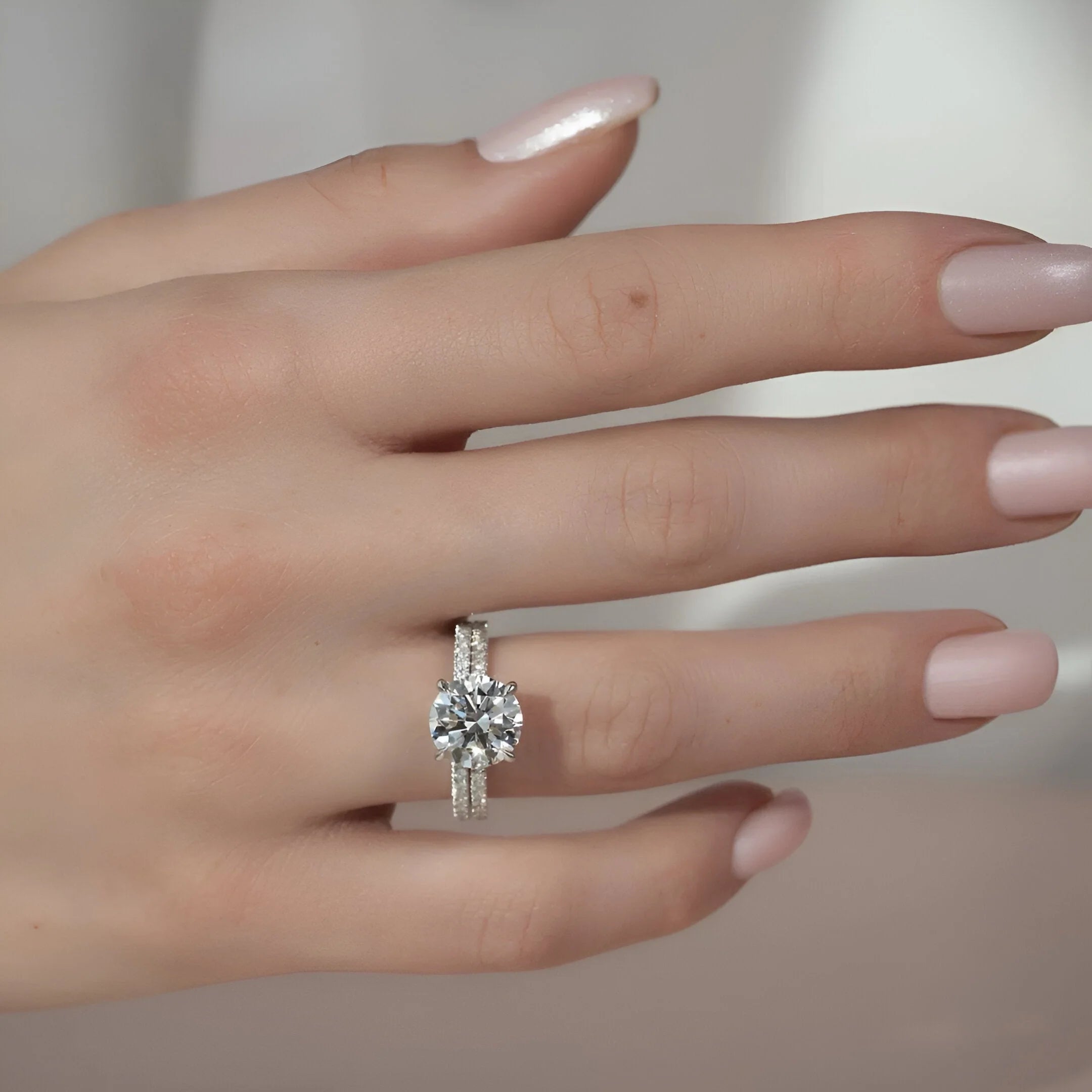 3.0CT ROUND BRILLIANT™️ with Additional Pavé Band