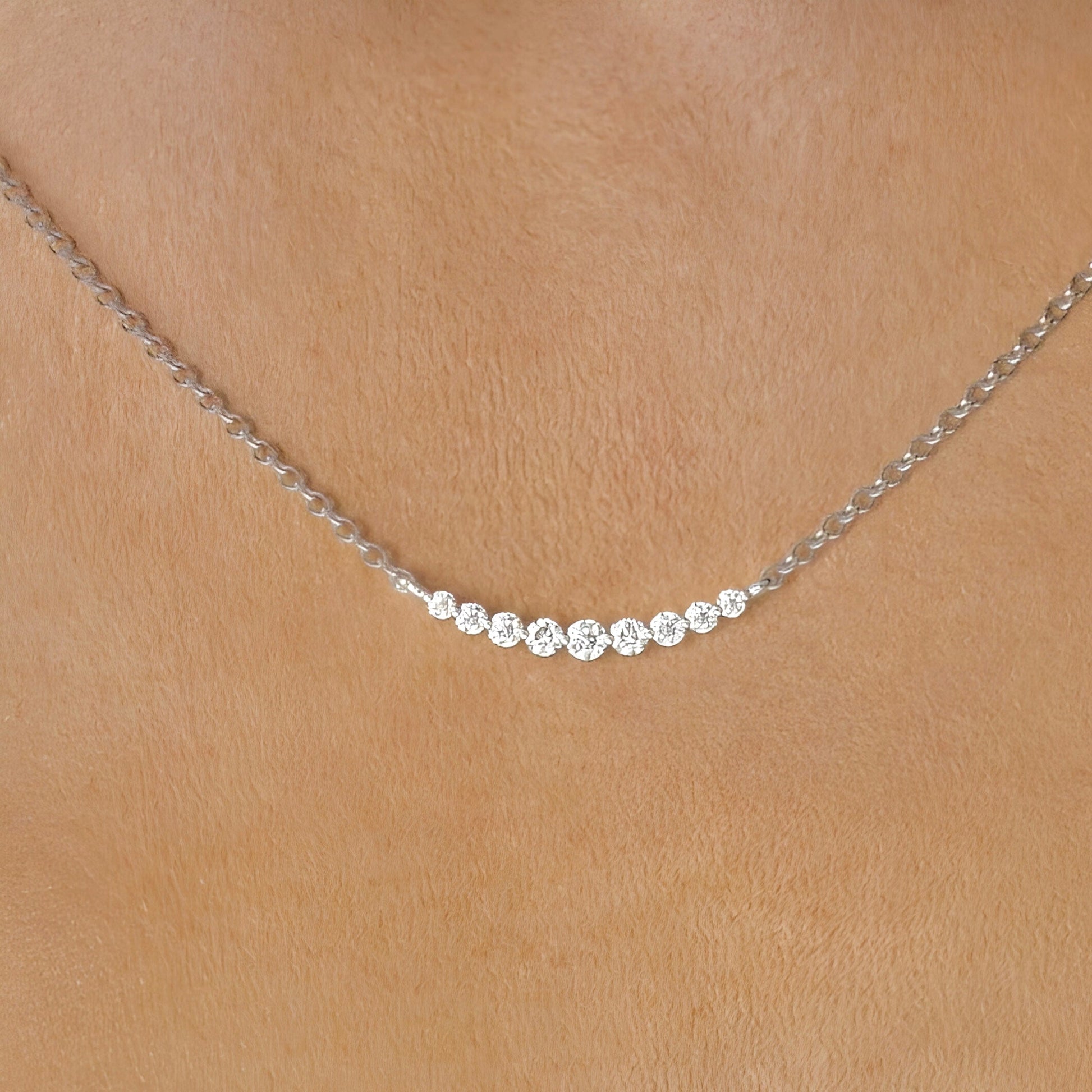 Eterna 9 Necklace MG ESSENCE