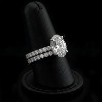 The Signature Oval Pavé Ring in Sterling Silver