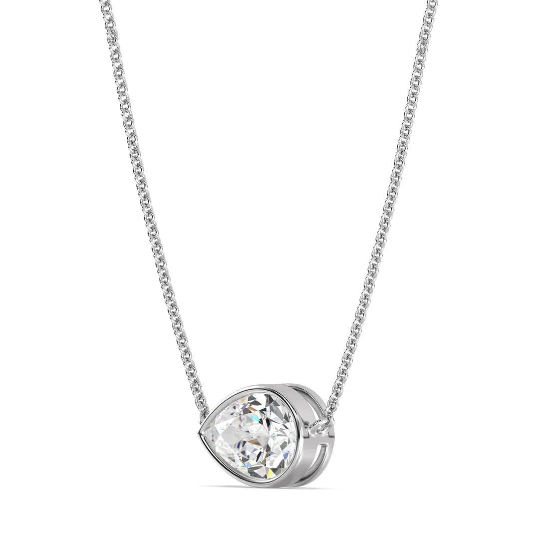 Pear Cut Silver Necklace - MG ESSENCE