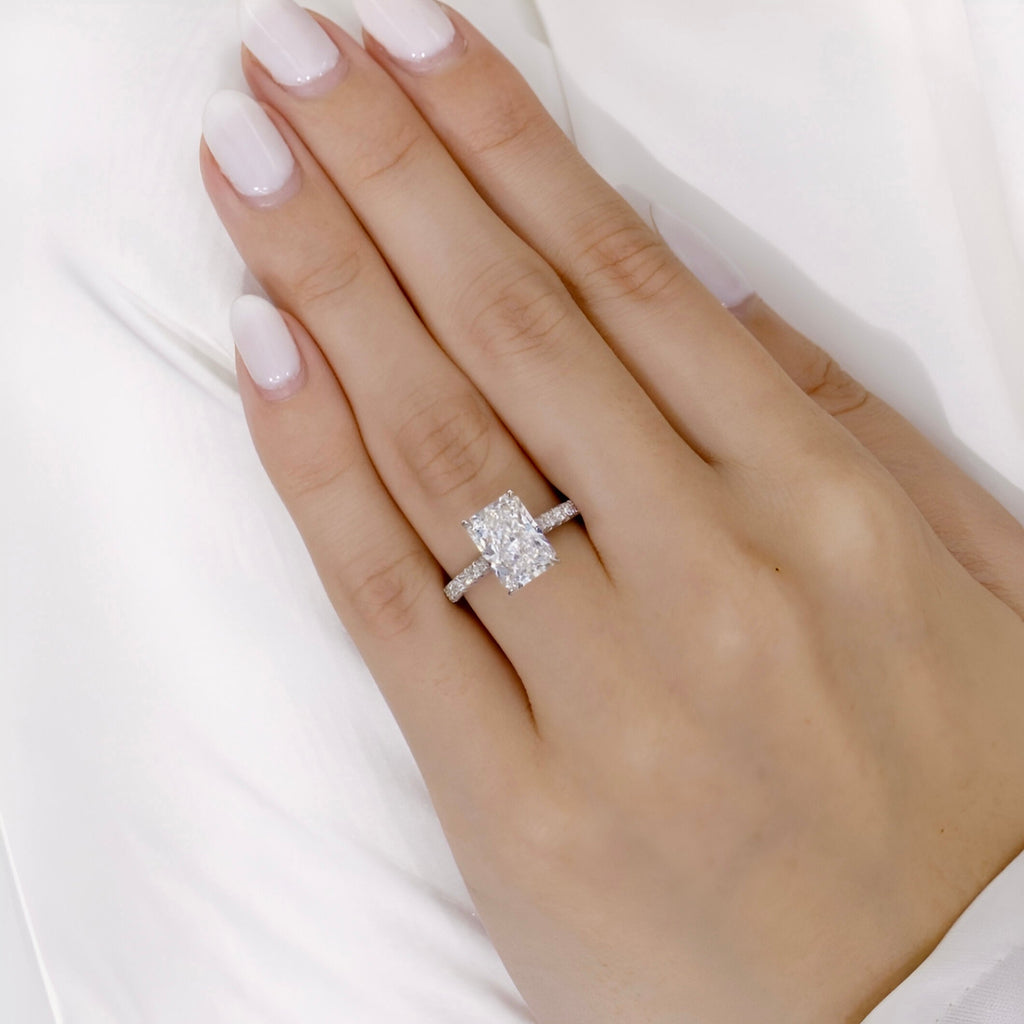 MG VANTER GLOW®️ 4.0 CT Radiant Cut Yara Ring MG Essence