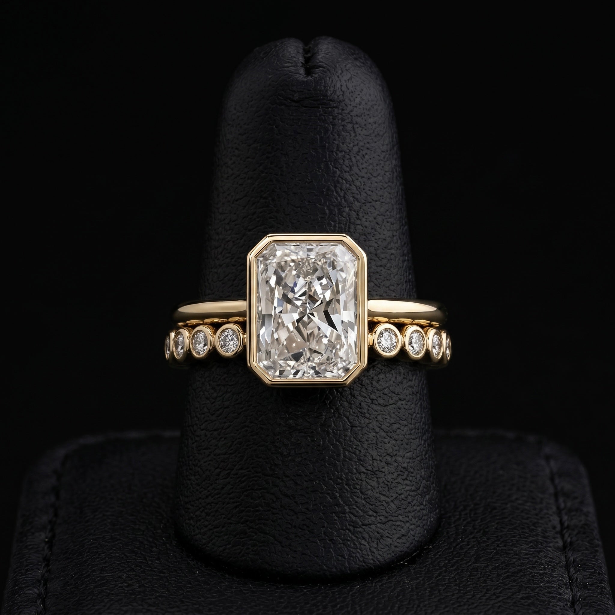 3.0ct Radiant Bezel Ring | 9-18K Solid Gold