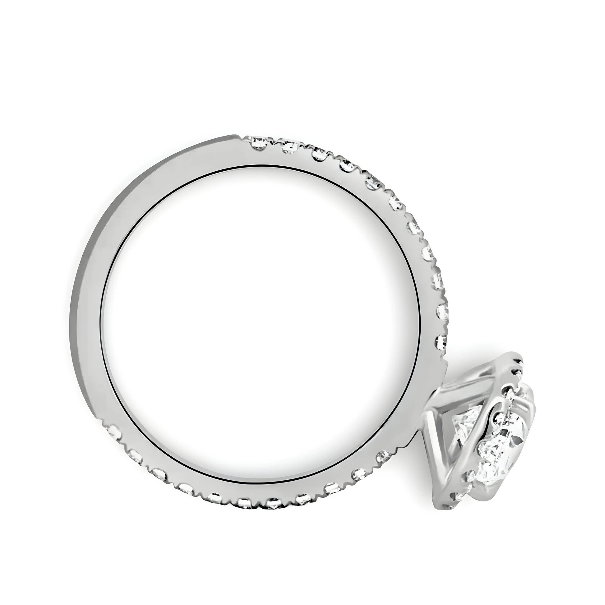 MG VERELE®️ 3.0CT OVAL HALO RING - MG ESSENCE
