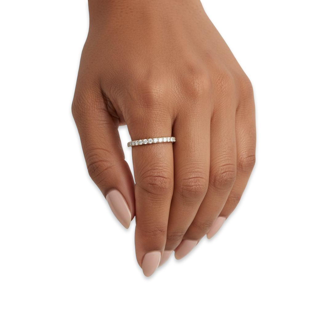 Round Brilliant Half Pavé Band – 0.10ct Stones | 9kt / 14kt Yellow Gold