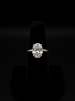 MG ÉLARA™ — Oval Cut Solitaire Ring