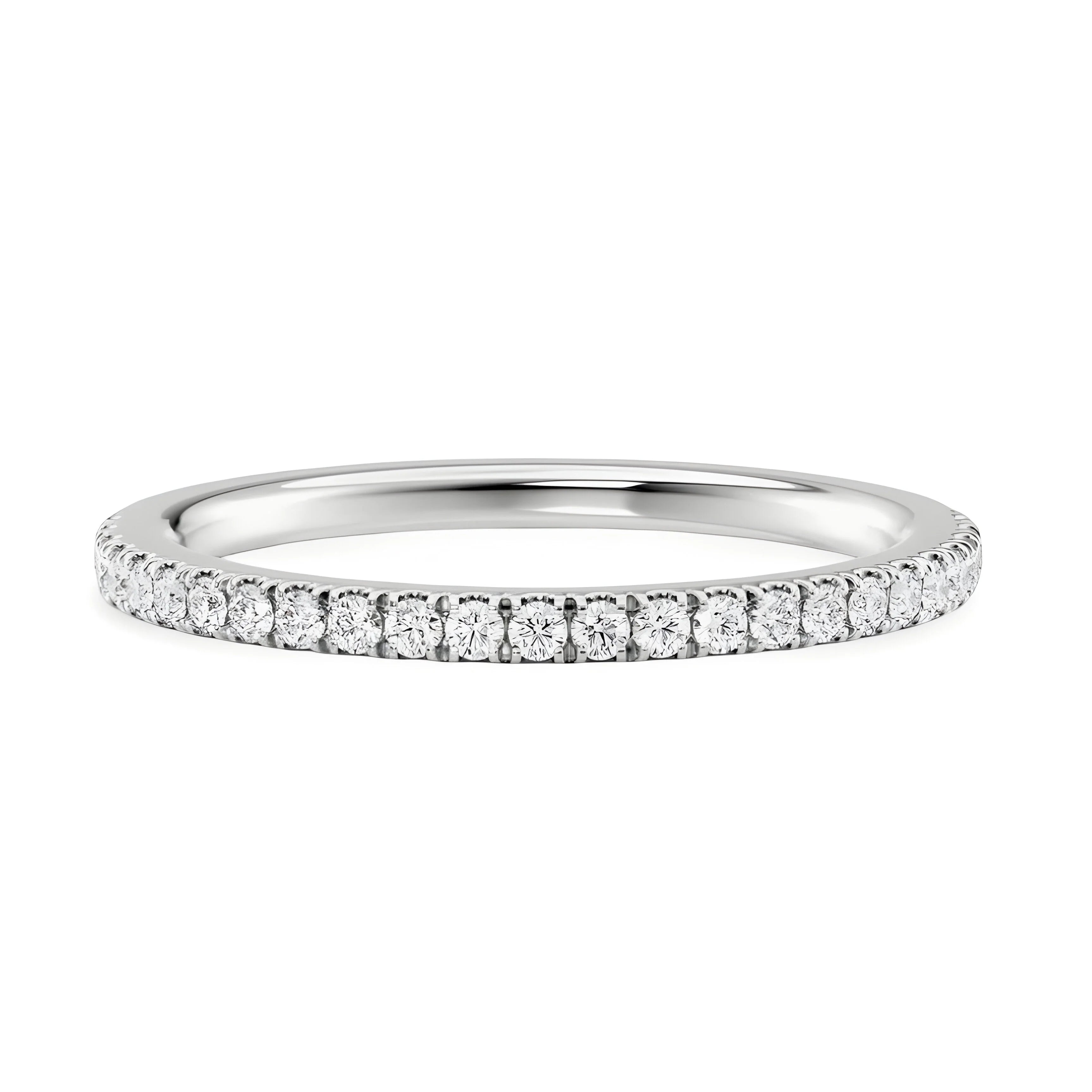 3.0CT ROUND BRILLIANT™️ with Additional Pavé Band