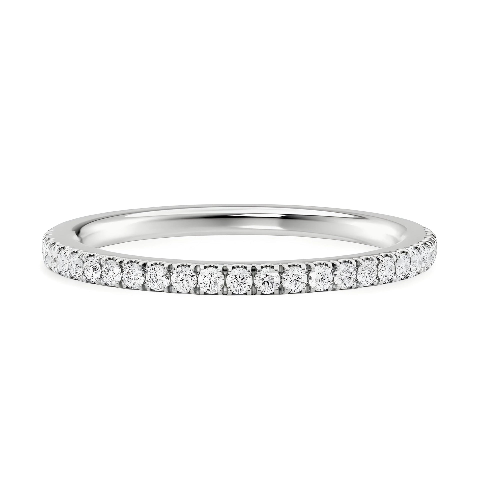3.0CT Round Brilliant W/ Additional Pavé Band MG ESSENCE