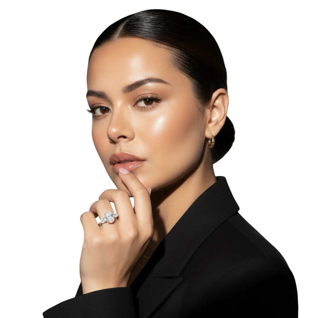 MG AURELIA™️ 3-Stone Oval Cut Ring with Pear Side Stones