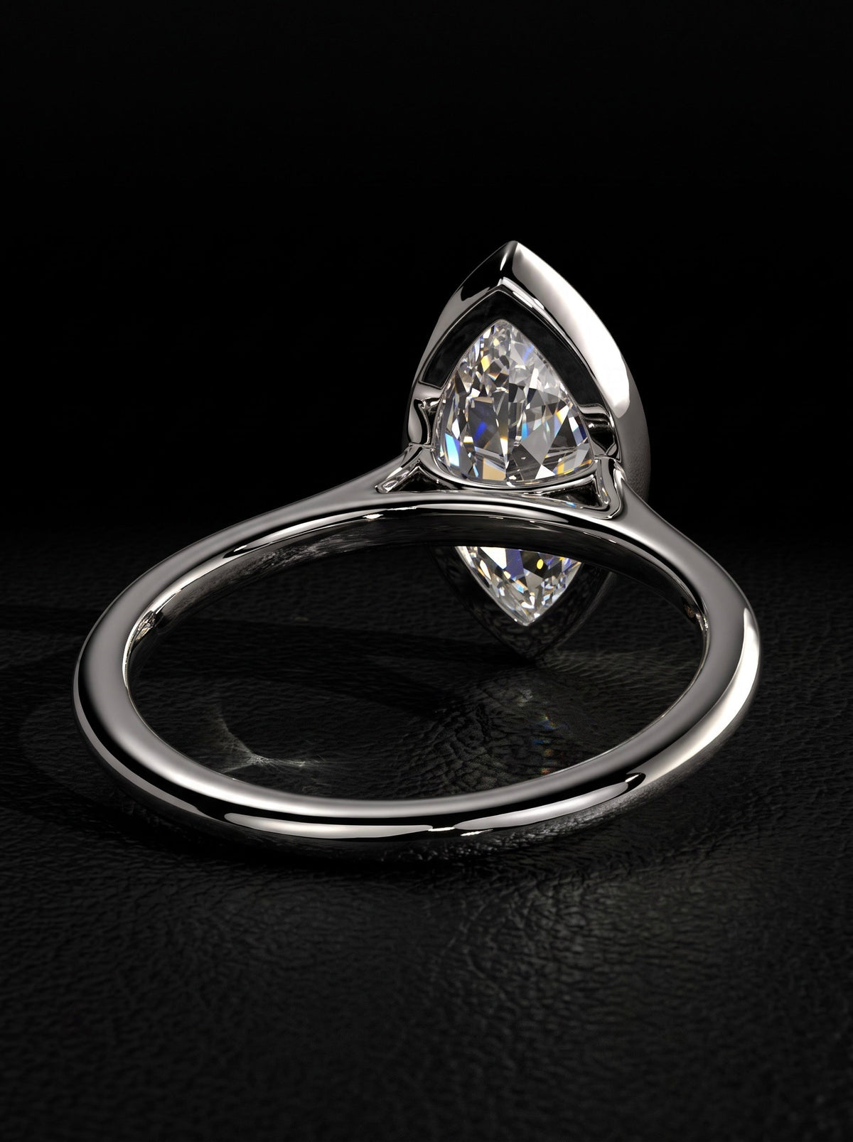 The Élan Marquise Bezel™ MG ESSENCE