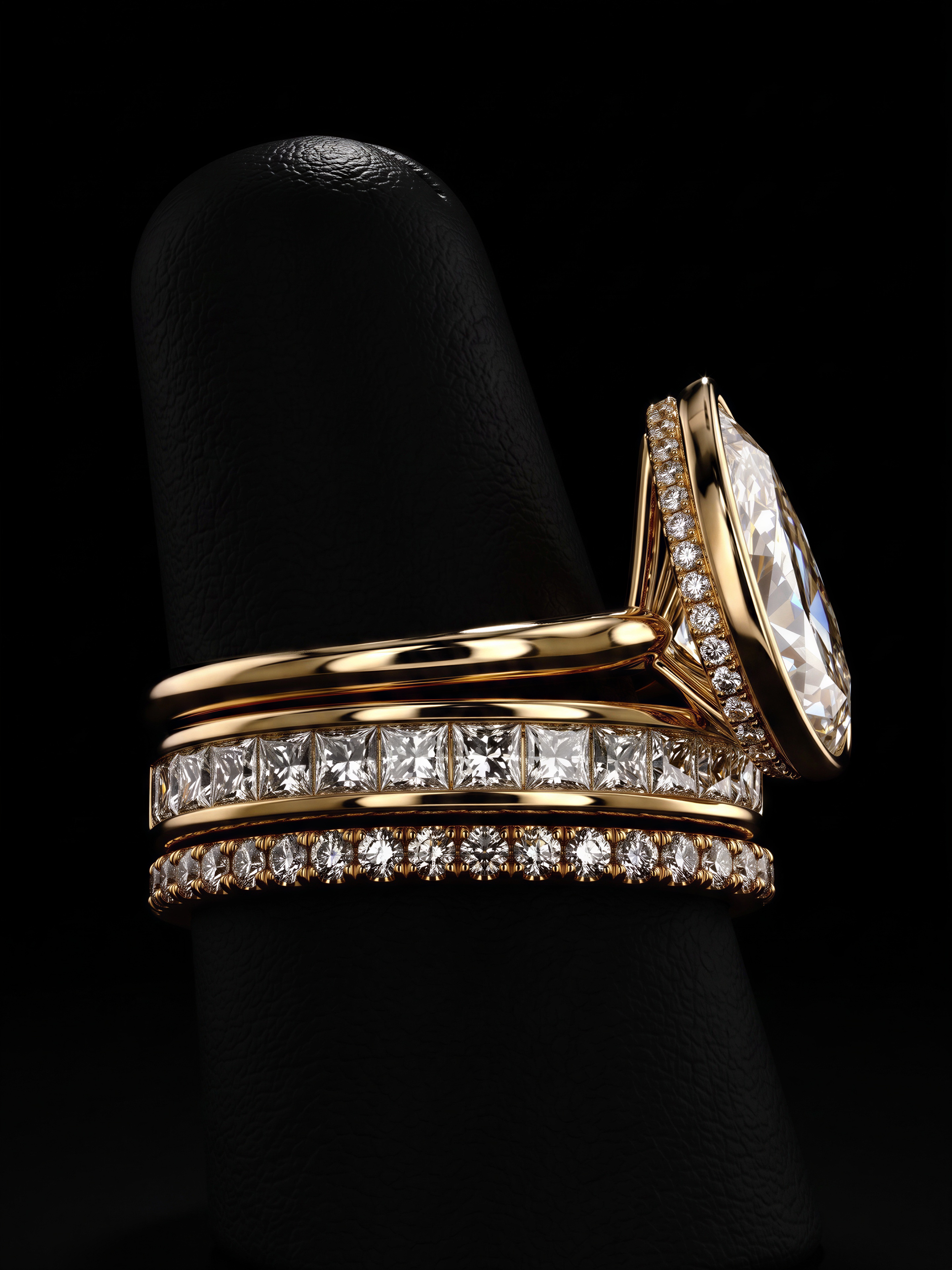 4.0CT Pear-Cut Moissanite · Hidden Halo Bezel Solitaire · Double Pavé Bridal Stack · Yellow Gold