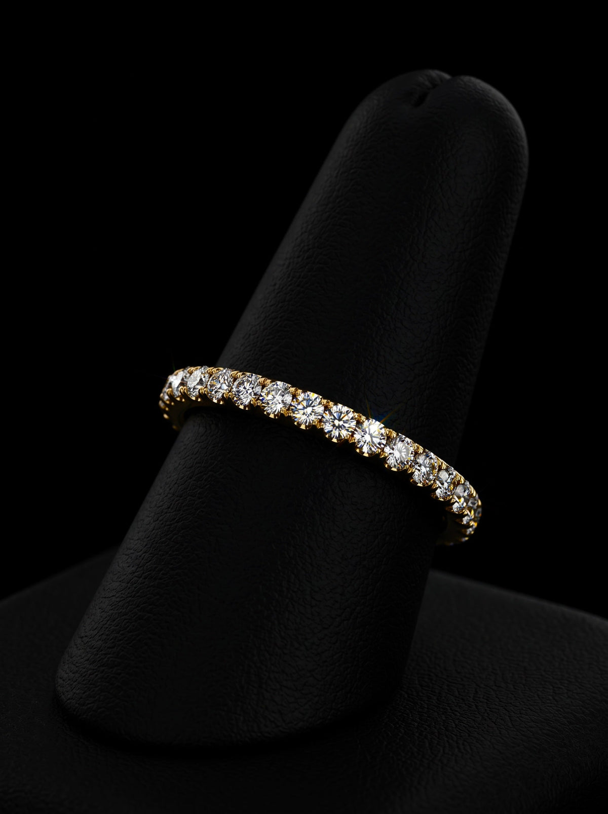 Round Brilliant Half Pavé Band – 0.10ct Stones | 9kt / 14kt Yellow Gold MG ESSENCE
