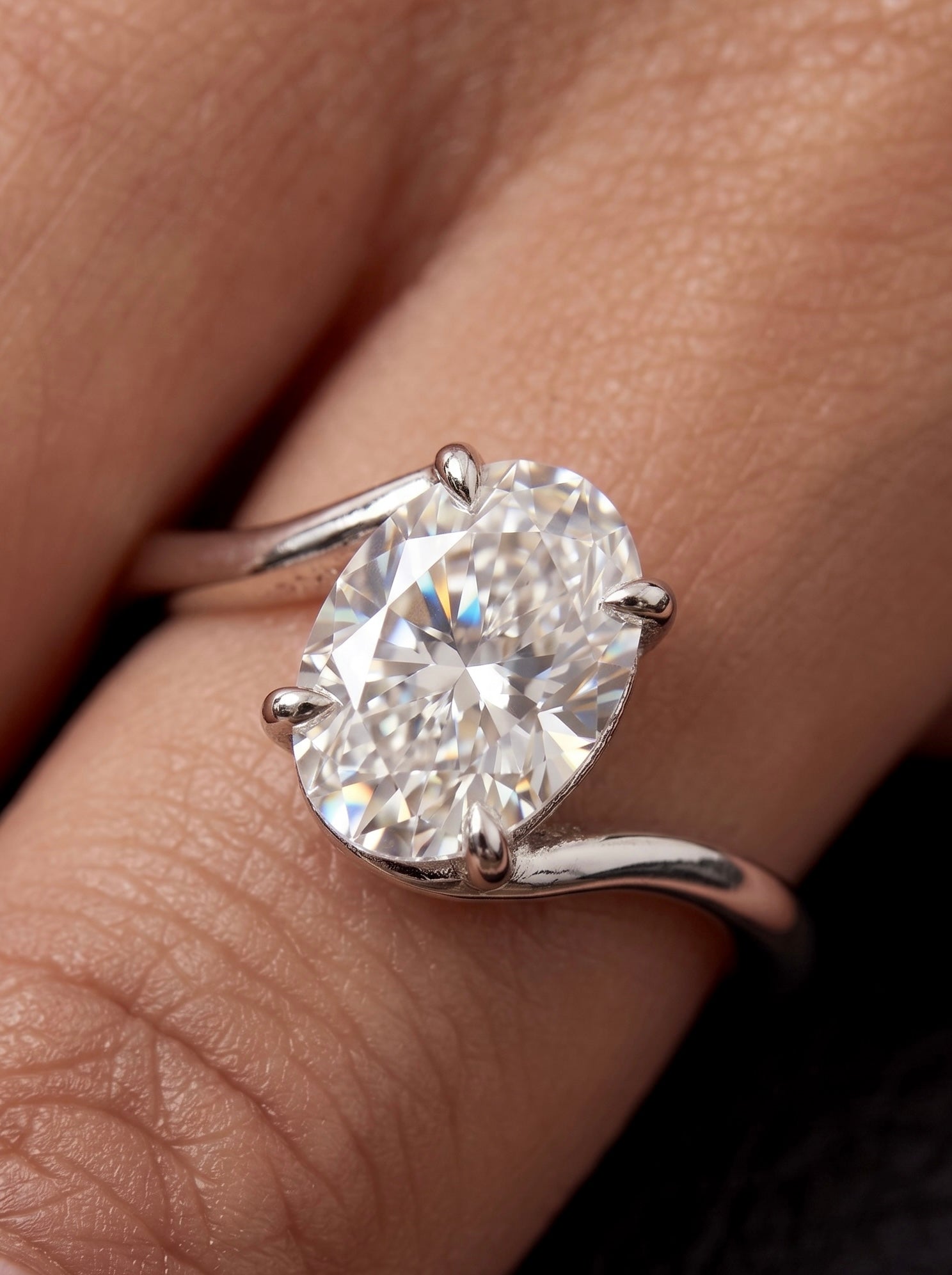 3.0ct Oval Cut Twisted Band Solitaire Ring - 9-18K White Gold