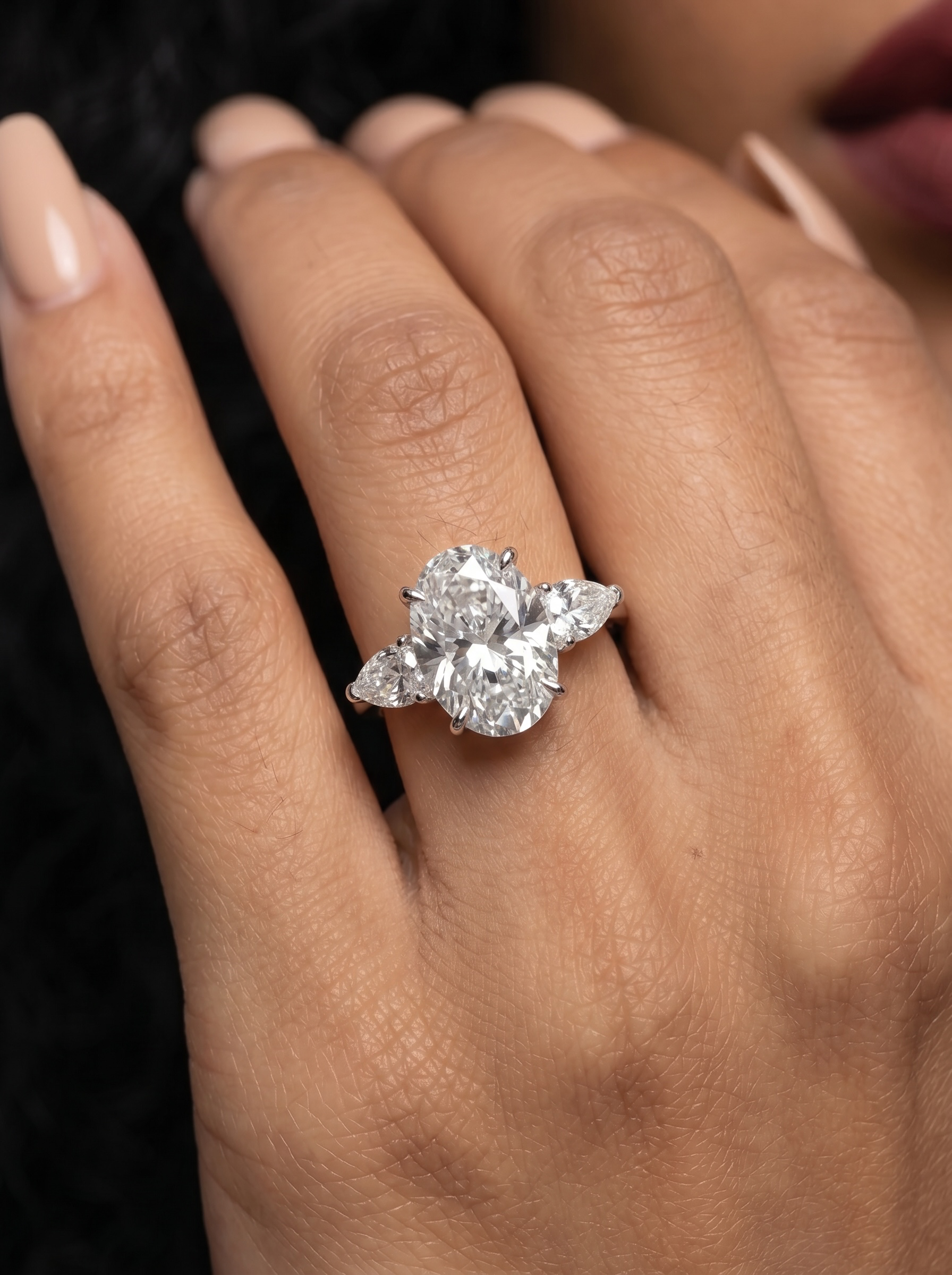 MG AURELIA 3-Stone Oval Cut Ring with Pear Side Stones - Sterling Silver & White Gold