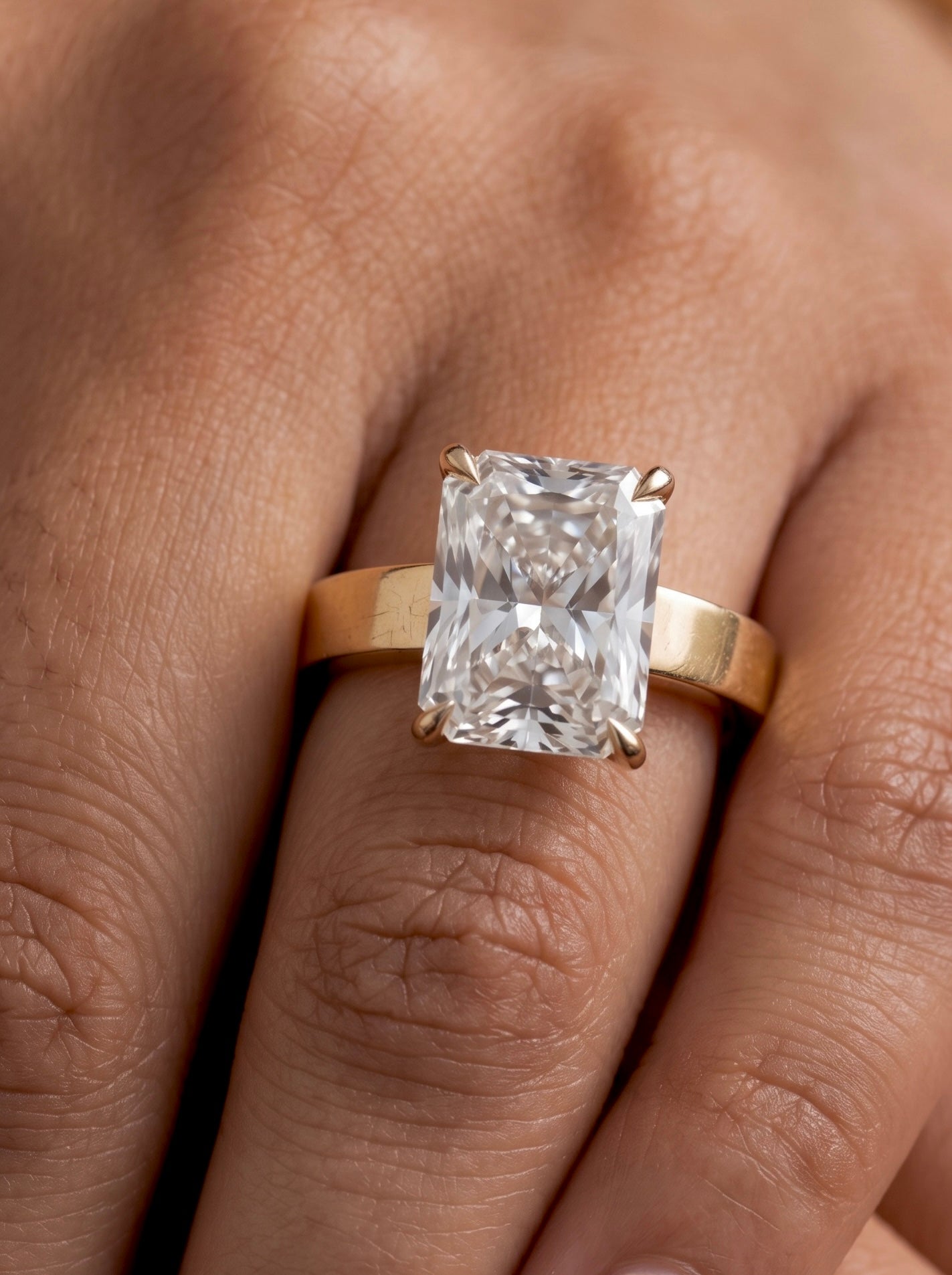 4.0ct Radiant Cut Hidden Halo Ring with 3mm Band in 9-18K Yellow Gold