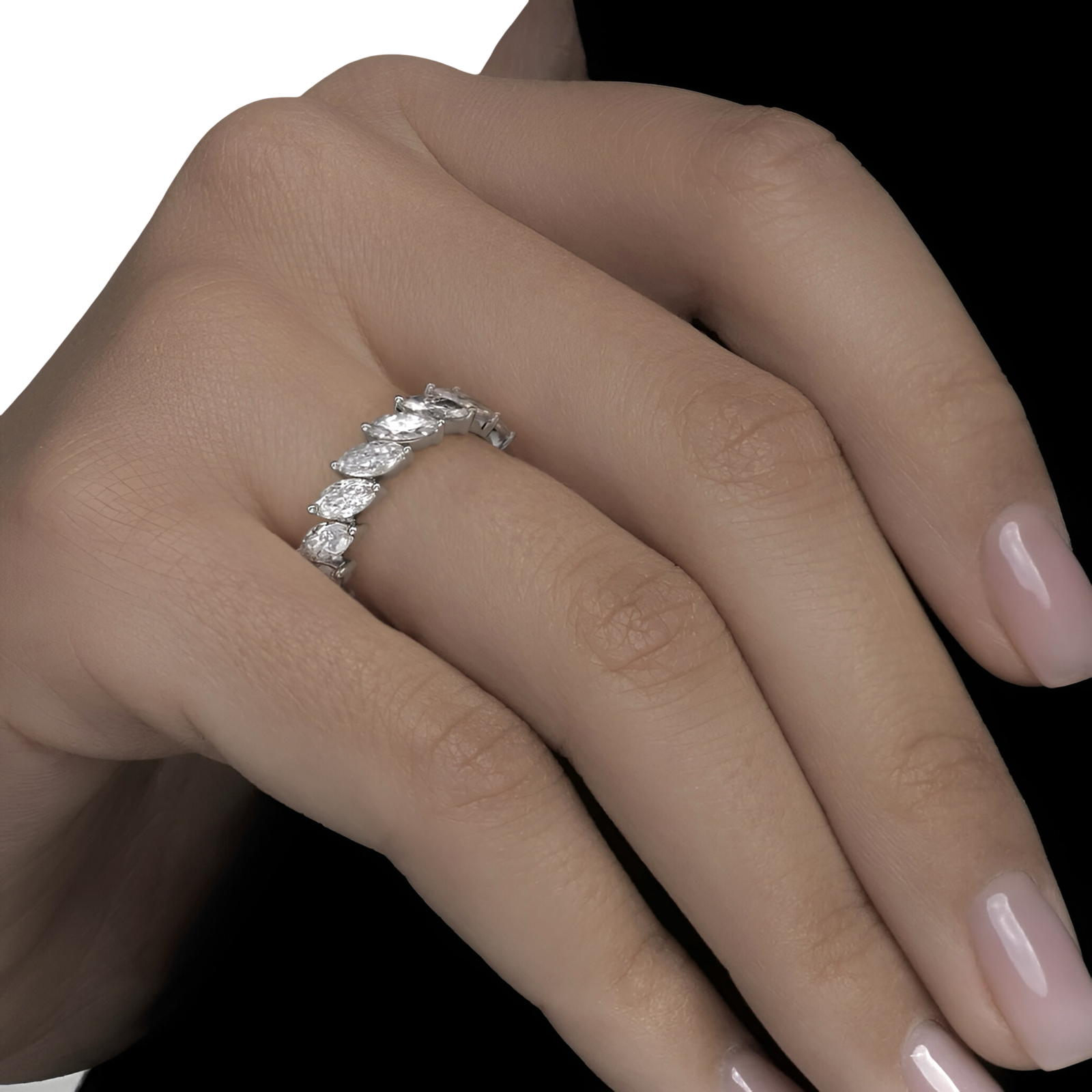 The Royal Leaf Marquise Band MG ESSENCE