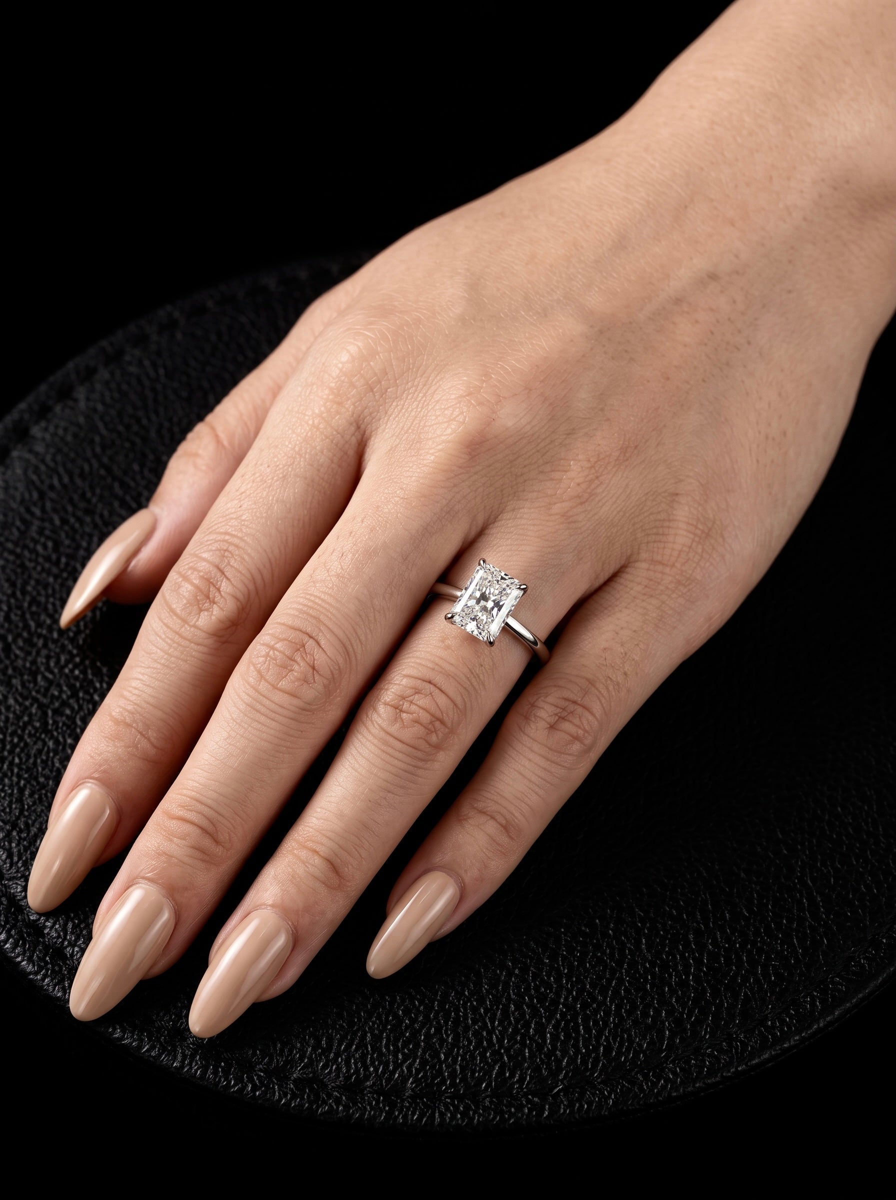 THE ONE™ Radiant · 1.00ct Radiant-Cut Solitaire