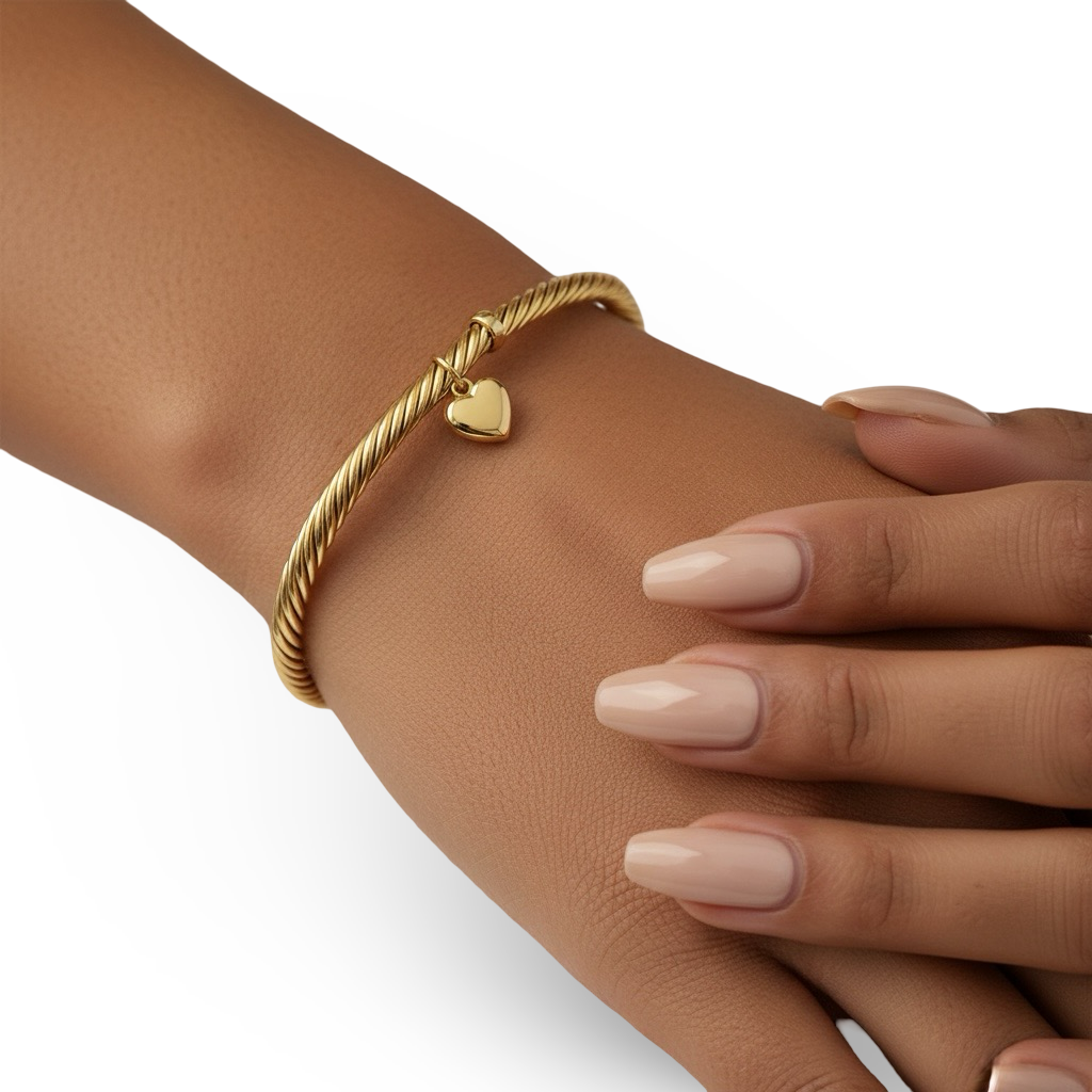 Serpentine Heart Bracelet — 9K Yellow Gold