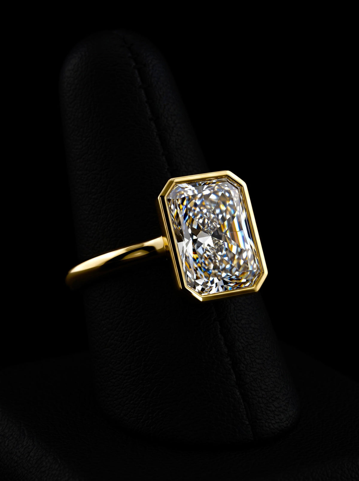 3.0ct Radiant Bezel Ring | 9-18K Solid Gold MG ESSENCE
