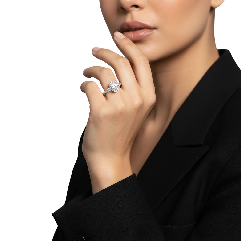 MG ELYSIA™️ 2.0ct Oval Cut with Emerald Side Stones