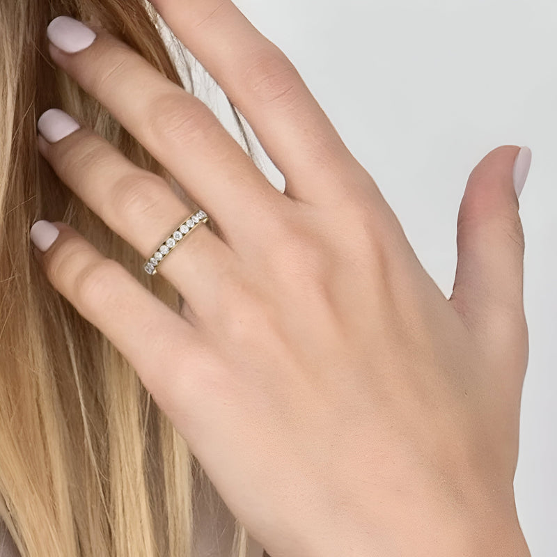 MG INFINITY™️ GOLD ROUND CHANNEL ETERNITY BAND