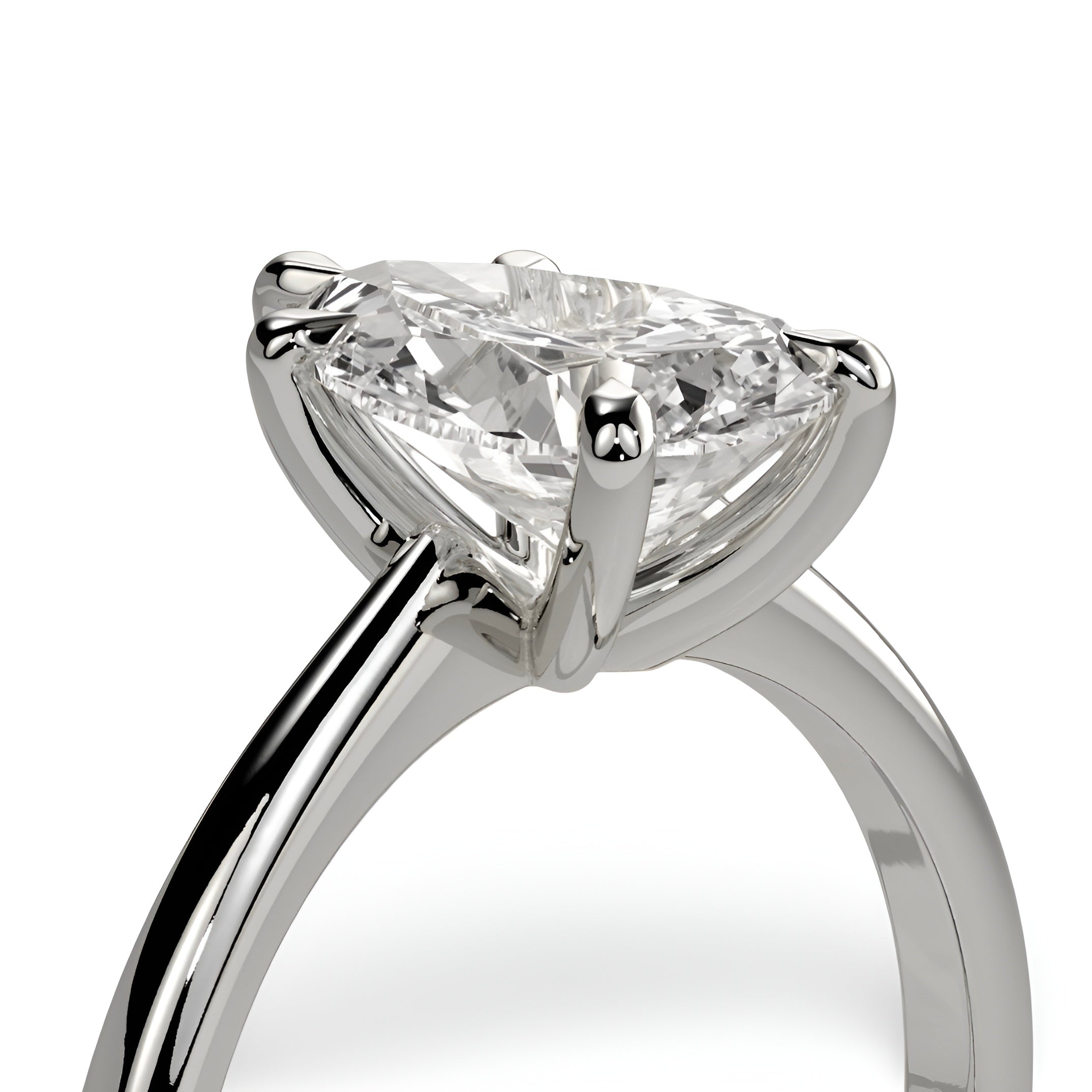 MG ESSENCE™️ – Aurelia 2.0ct Pear Solitaire Ring