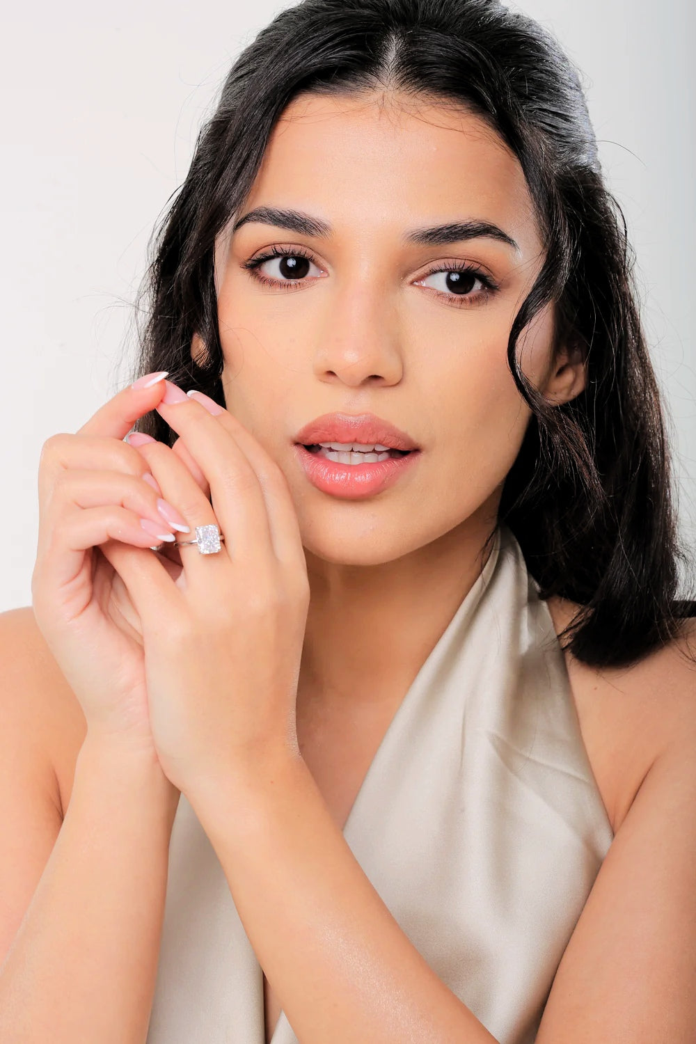 MG VIRELLIA®️ 4.0 CT Radiant Yara Ring (Solitare) - MG ESSENCE