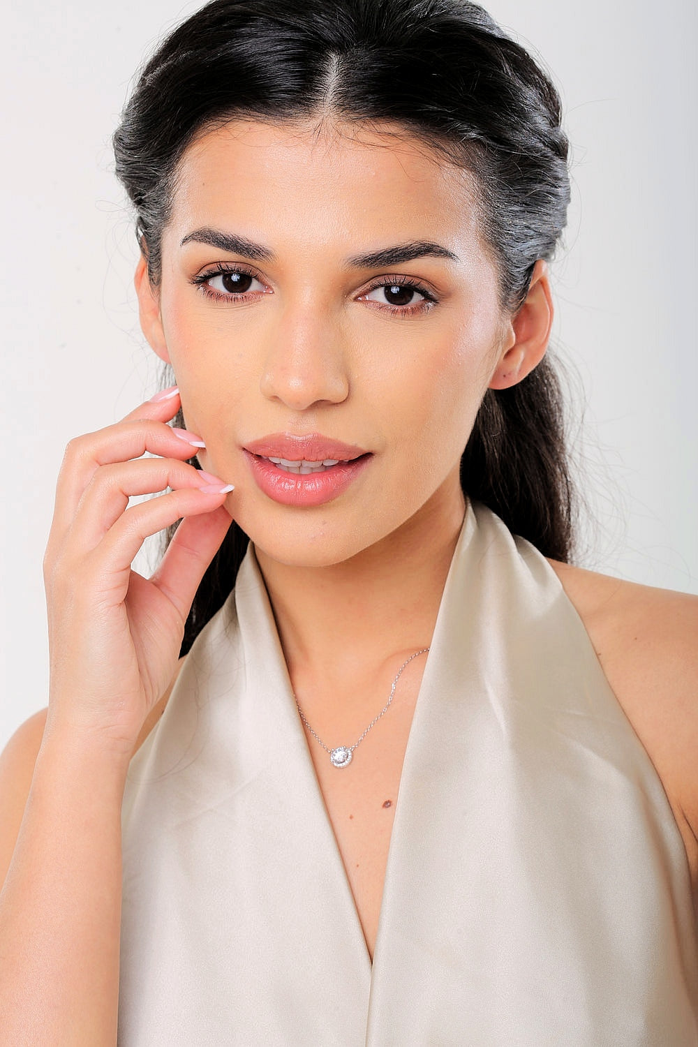 6.0 CT Forest Bloom Necklace