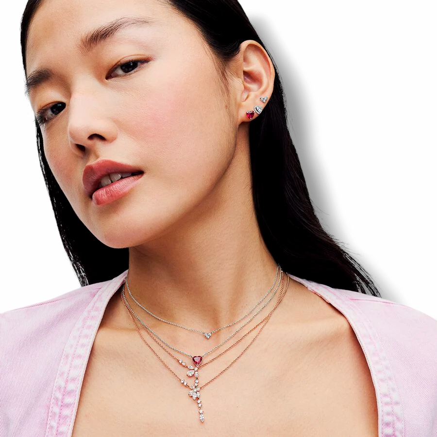 Red Heart Stud Earrings - MG ESSENCE