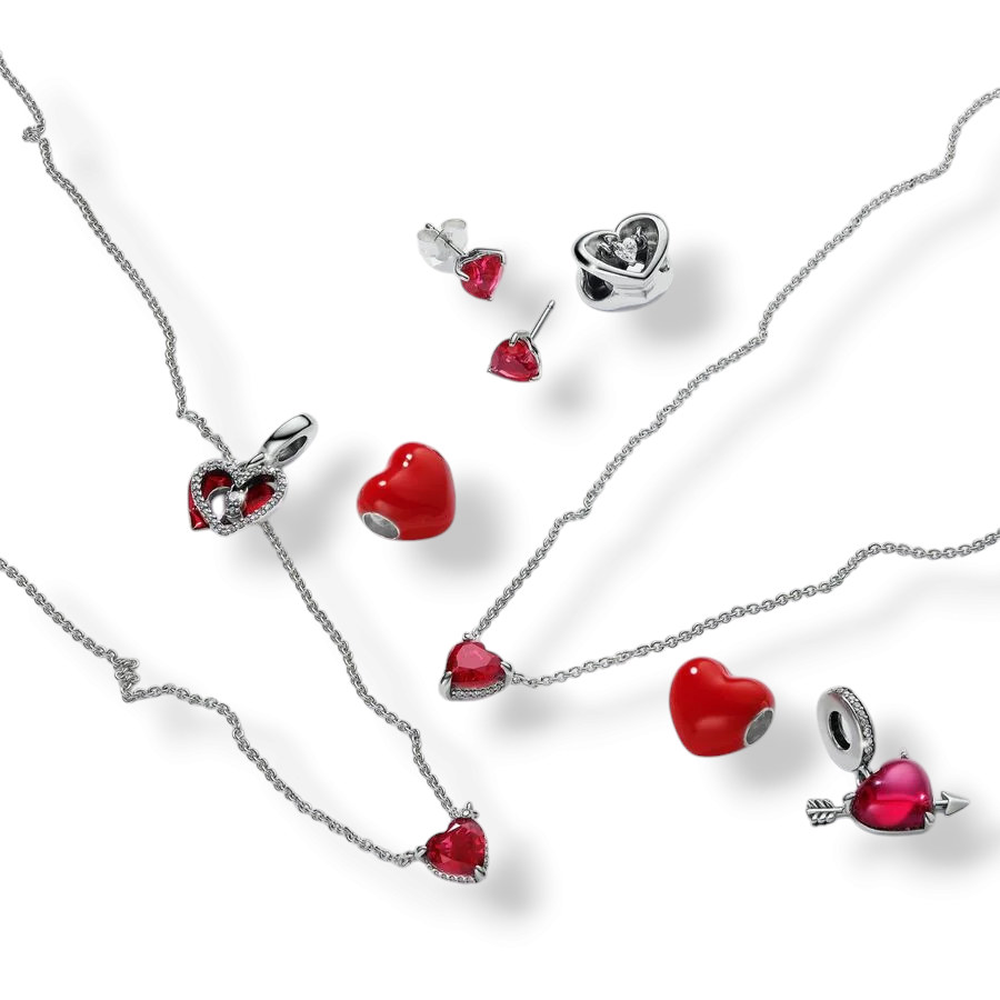 Red Heart Stud Earrings - MG ESSENCE